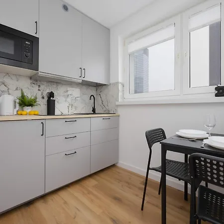 Apartmán Stylish In The Center Of For 4 Guests By Renters *