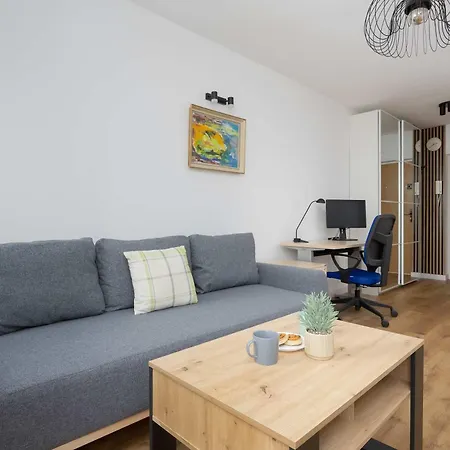 Apartmán Stylish In The Center Of For 4 Guests By Renters